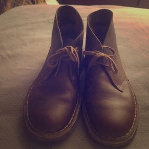 Clarks Size Women’s 9 Leather Boots